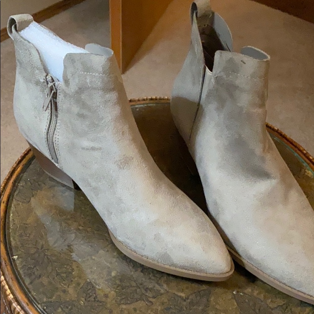 Carlos Santana booties